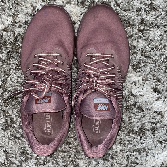 Women Nike Shoes Comfort footbed size 8 - Picture 7 of 7